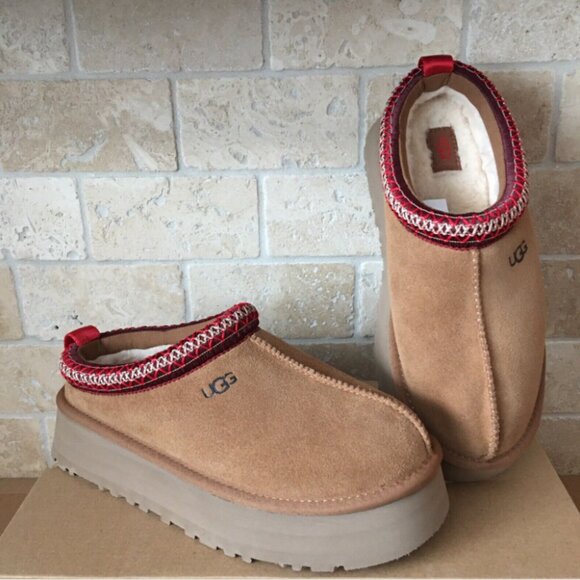 UGG Tan and Red Platform Shoes Slip-on❤️❤️ - Picture 2 of 7